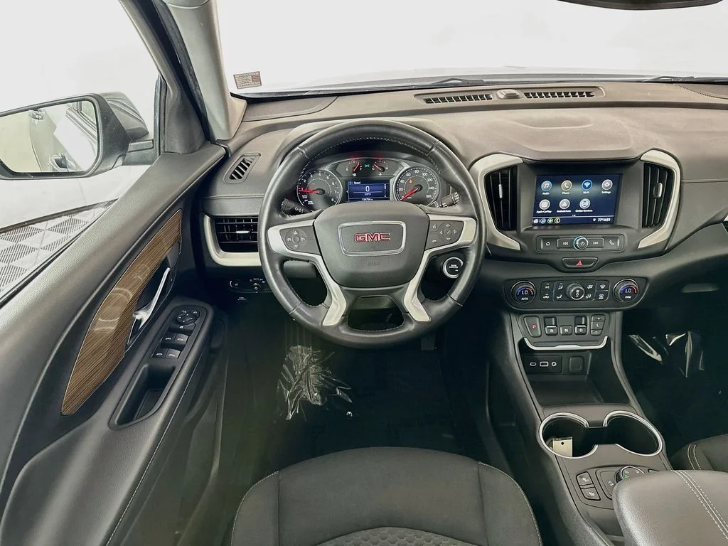 Used 2019 Steel Metallic GMC SLE image 23
