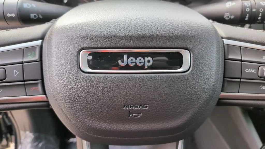 New 2026 Blue Jeep Latitude image 16