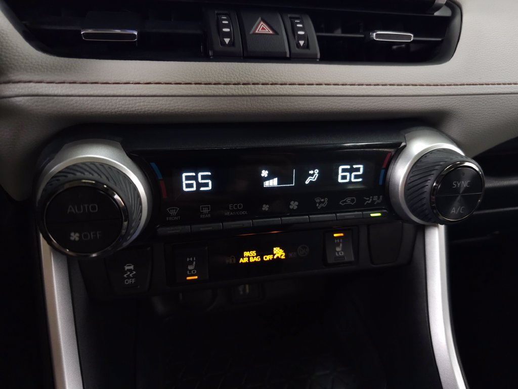 Used 2025 Black Toyota XLE Premium image 29