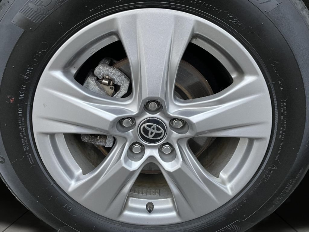 Used 2025 Black Toyota XLE image 29