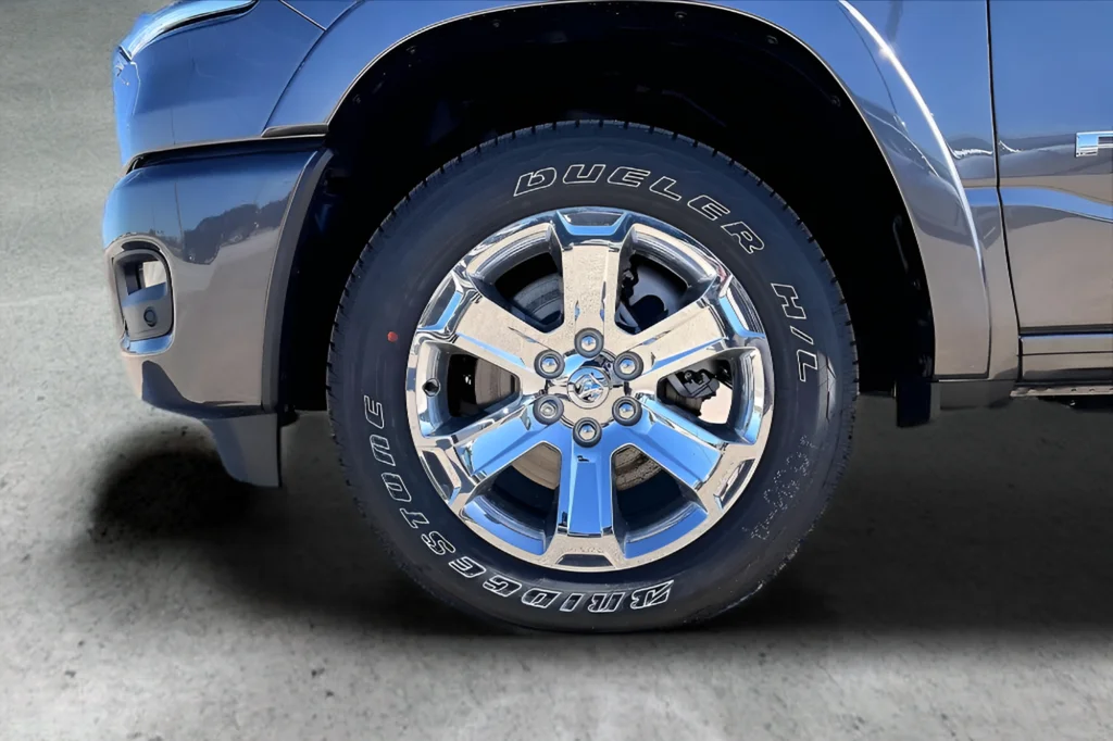New 2026 Granite Crystal Metallic Clear-Coat Exterior Paint RAM Big Horn/Lone Star image 16