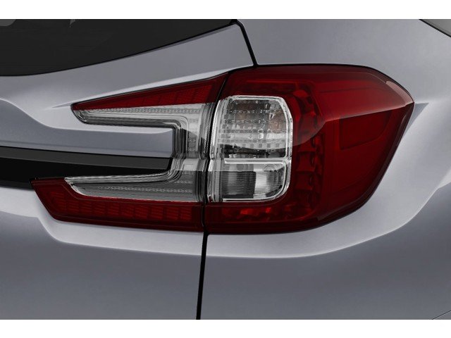 New 2027 ICE SILVER METALLIC Subaru Premium image 13