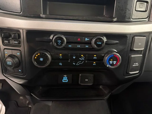 Used 2025 Black Ford XLT image 20