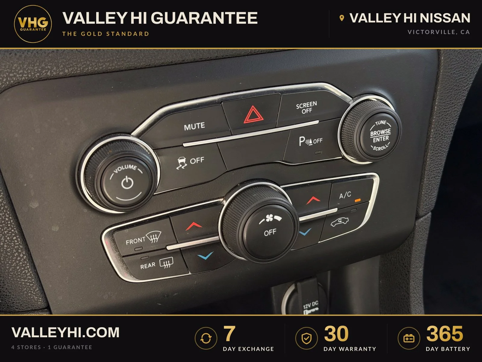 2018 Dodge Charger SXT - Photo 25