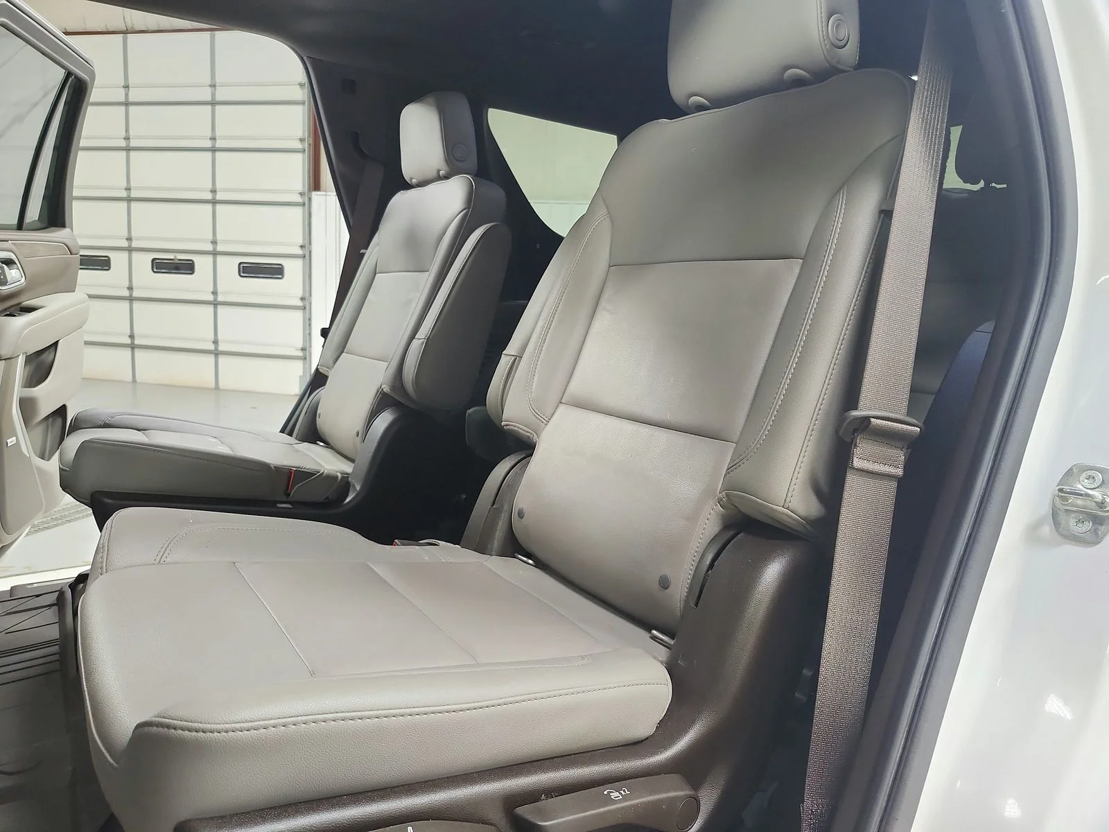 Used 2021 White Chevrolet LT image 41