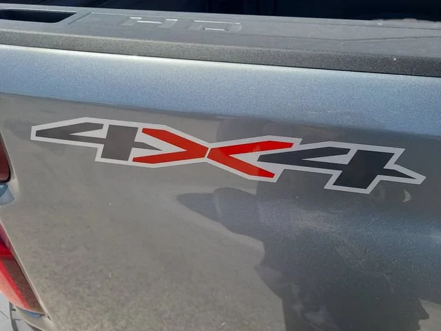 New 2026 Sterling Gray Metallic Chevrolet Custom image 31