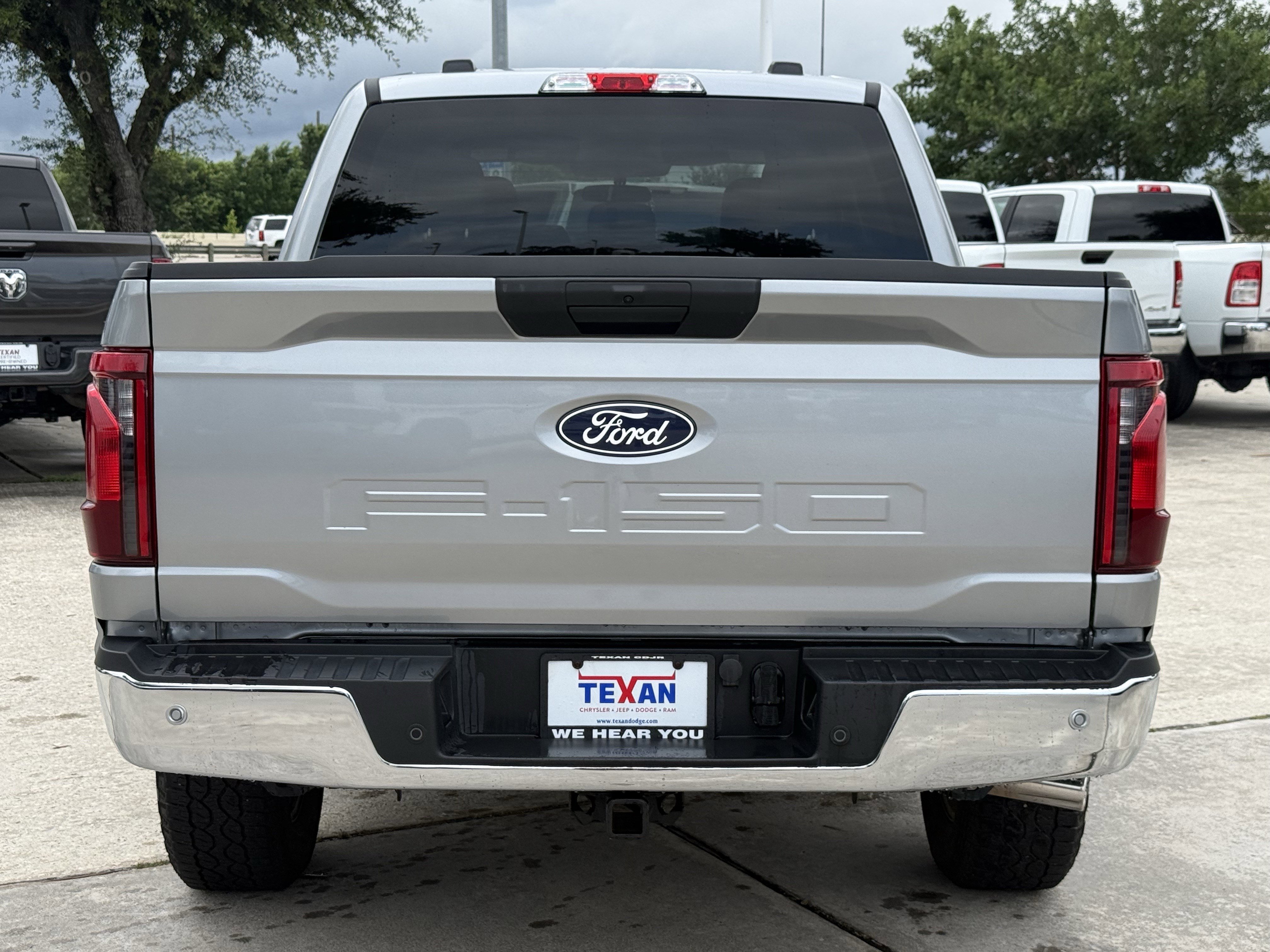 Used 2025 Silver Metallic Ford XLT image 5