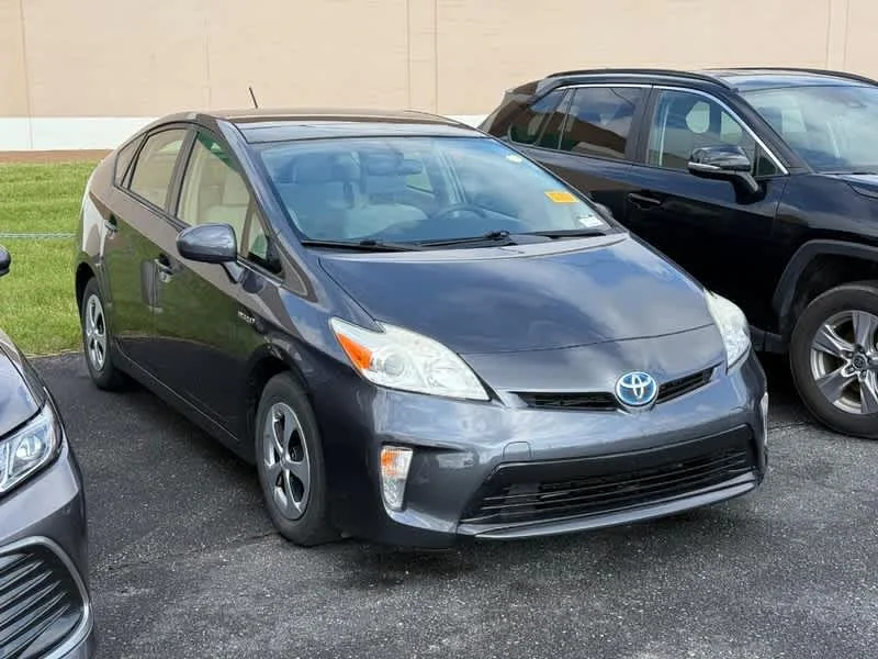 2015 Toyota Prius Three
