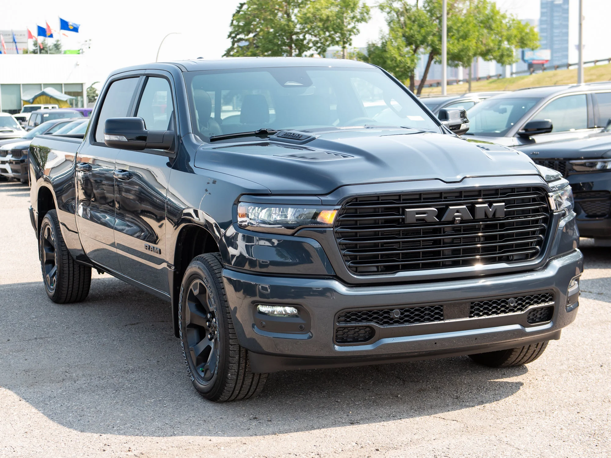 New 2026 Blue RAM Sport* Crew Cab 4x4, Panoramic Sunroof, Heated Seats, Alpine Audio image 9