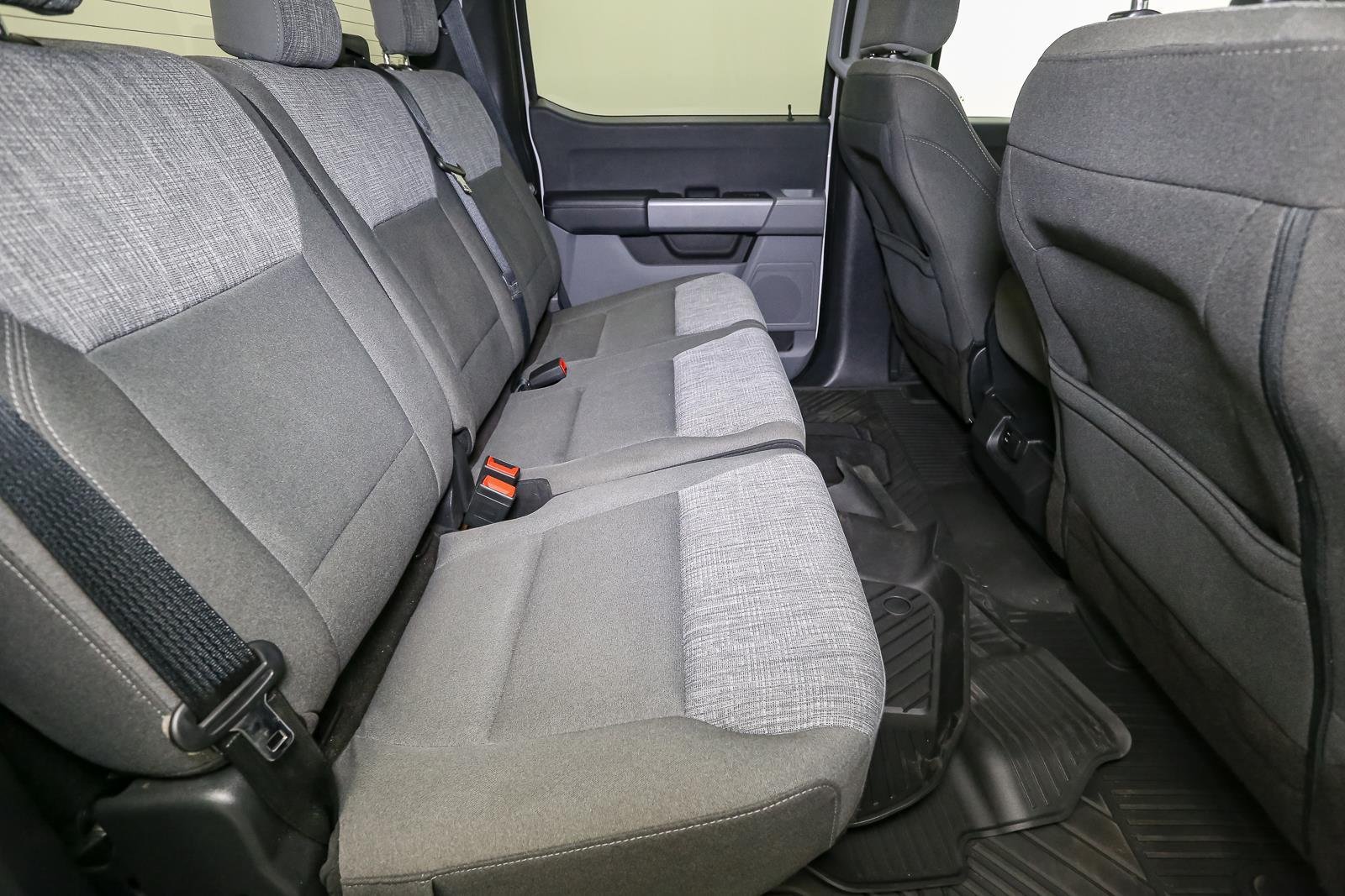 Used 2023 Oxford White FORD XL image 18