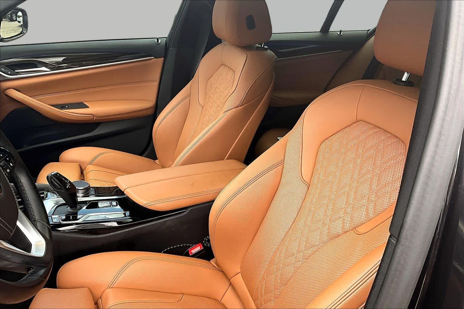 Used 2023 Dark Graphite Metallic BMW 530i image 7