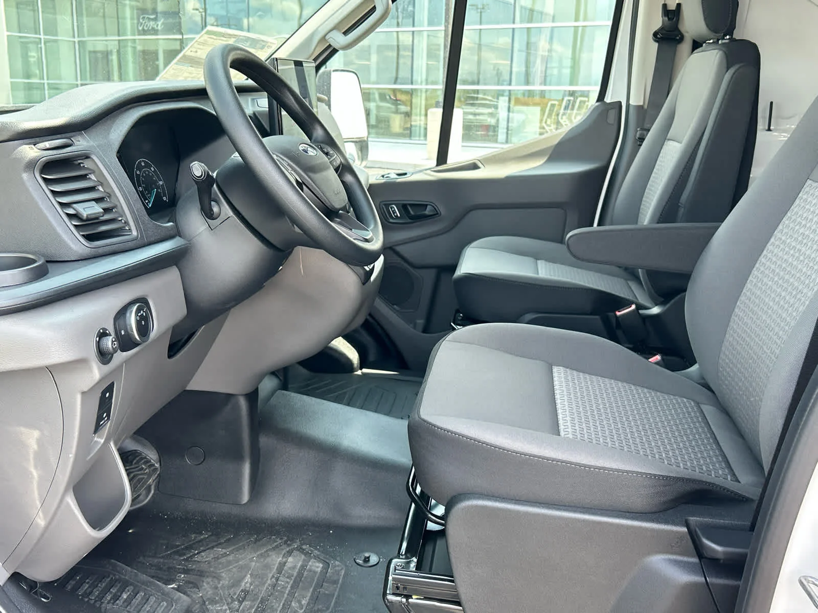 2025 Ford Transit Van Base - Photo 22