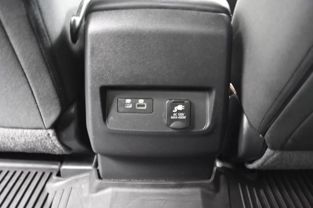 Used 2023 Black Nissan PRO-4X image 23
