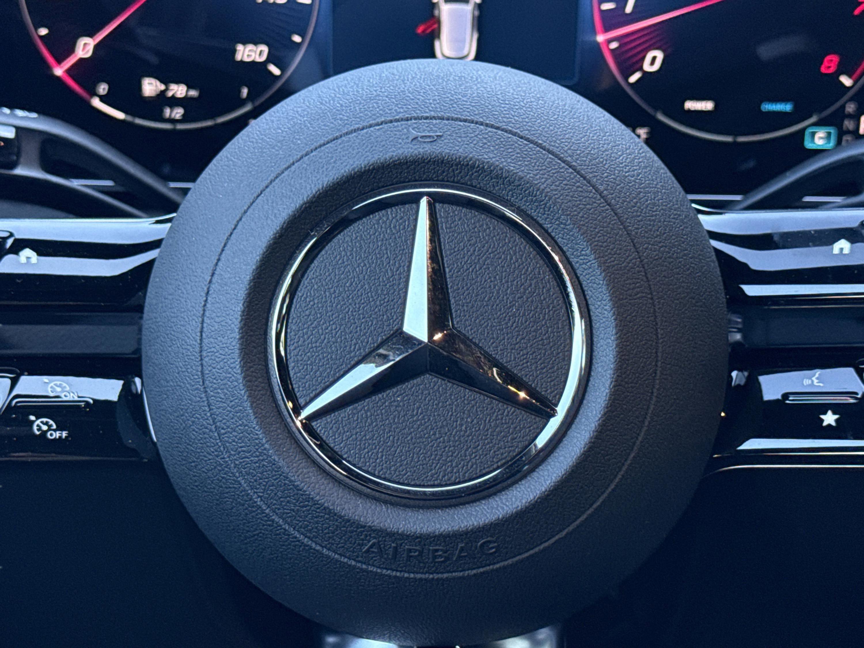 Certified Used 2026 Black Mercedes-Benz GLC 300 image 33