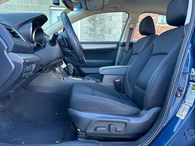 Used 2019 Blue Subaru 2.5i image 16