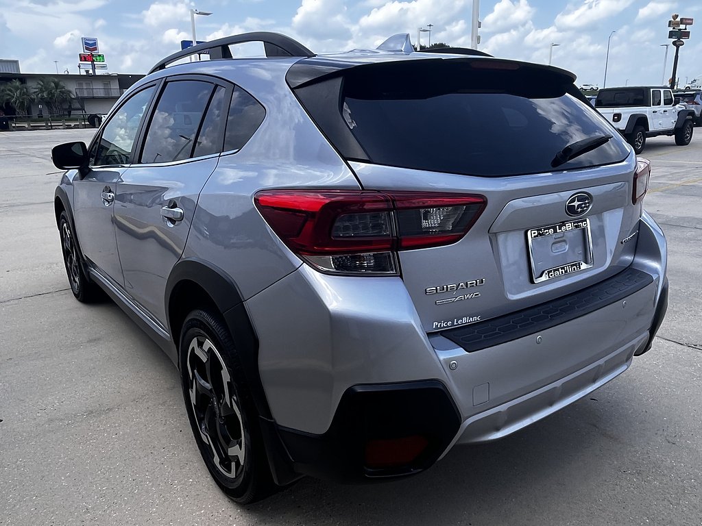 Used 2021 Ice Silver Metallic Subaru Limited image 5