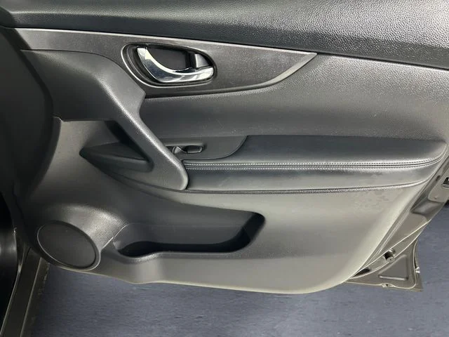 Used 2019 Black Nissan SV image 15
