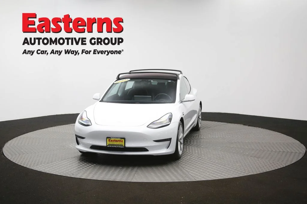 Used 2018 White Tesla Long Range image 48