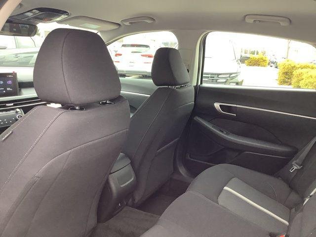 New 2026 White Hyundai SEL Sport image 19
