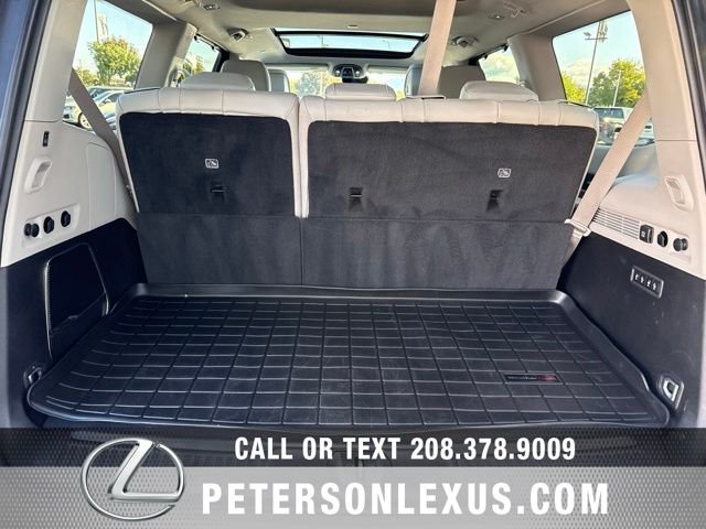Used 2022 White Jeep Series III image 22