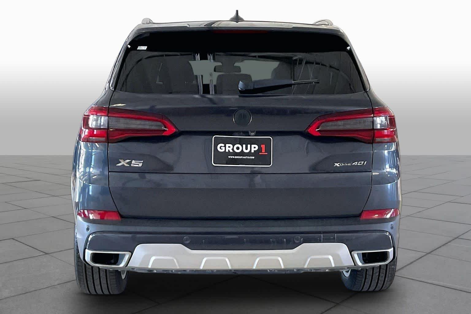 Used 2019 Arctic Grey Metallic BMW xDrive40i image 8