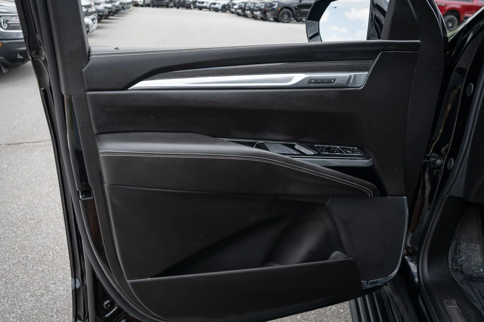 Used 2025 Black Raven Cadillac V-Series image 34