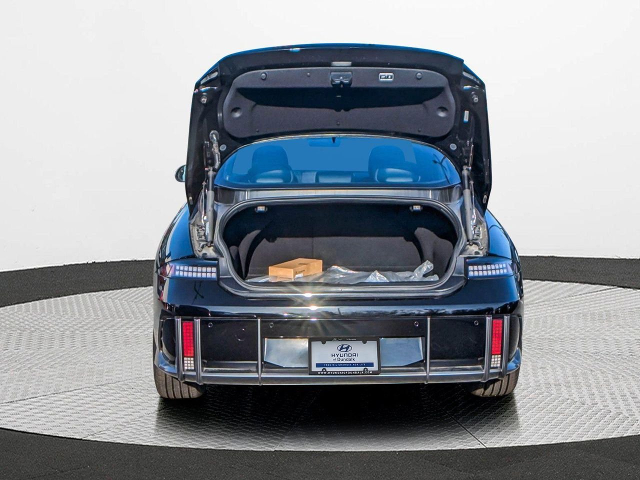 New 2024 Black Hyundai SEL image 36