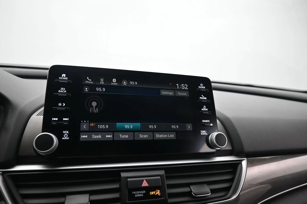 Used 2019  Honda Sport 2.0T image 20