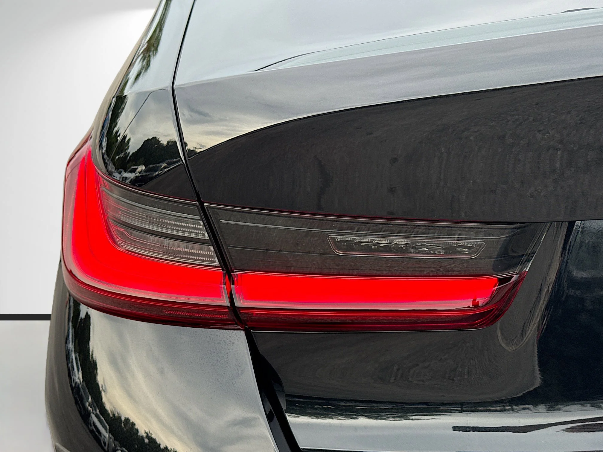 New 2026 Black Sapphire Metallic BMW 330i image 10
