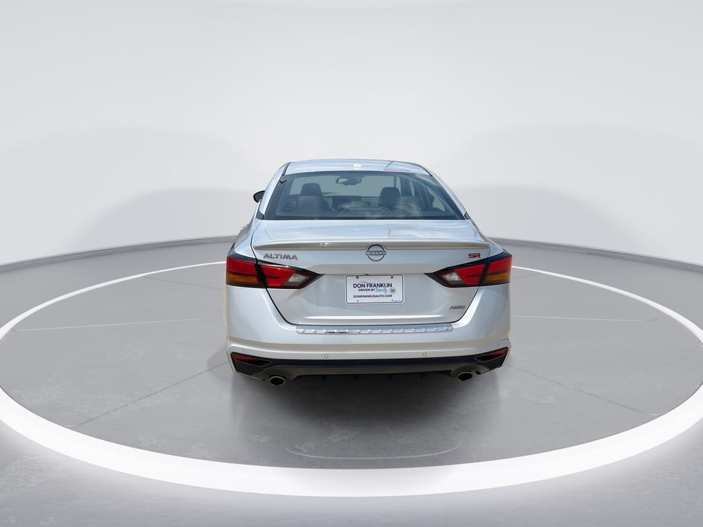 Certified Used 2023 Silver Nissan 2.5 SR image 7