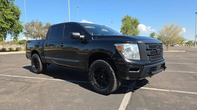 2020 Nissan Titan