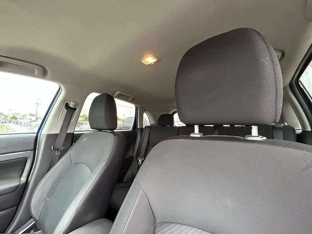 Used 2015  Mitsubishi ES image 13