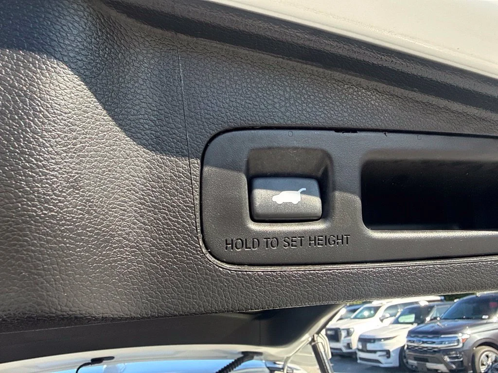 Used 2022  Honda Touring image 26