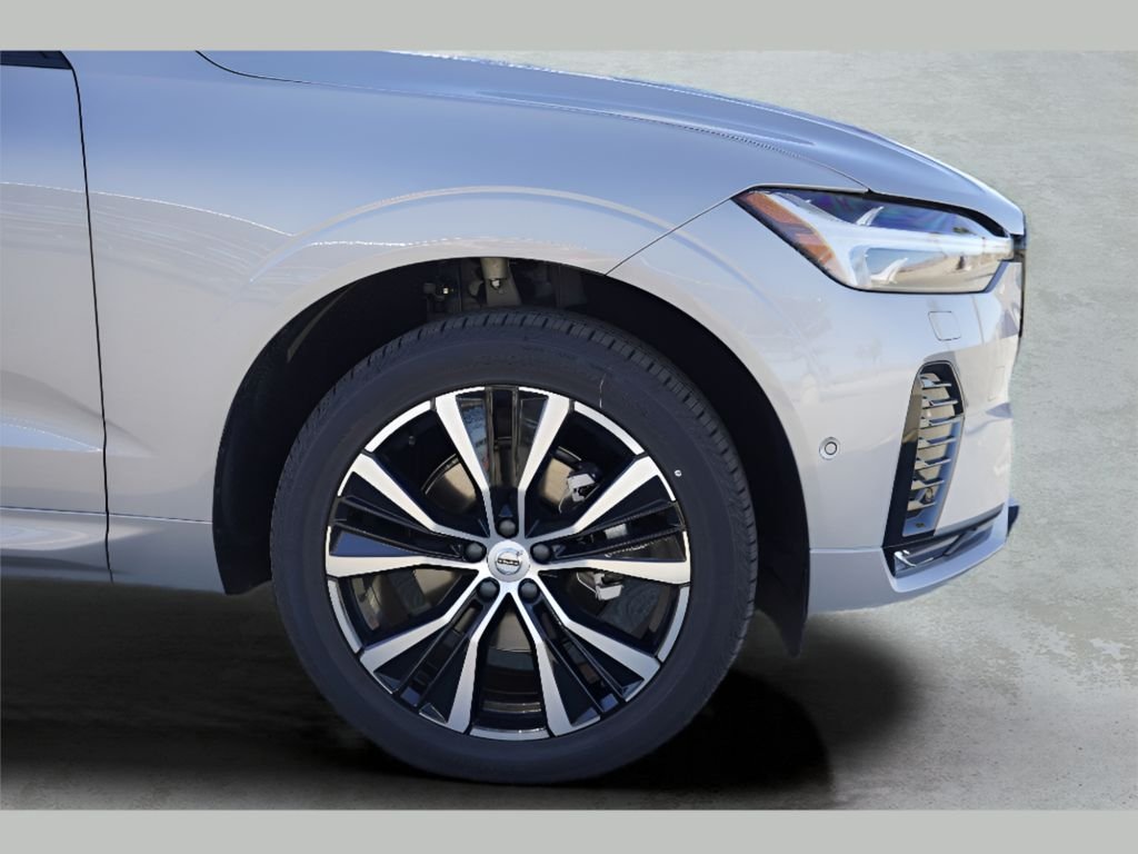 2025 Volvo XC60 Plus - Photo 22