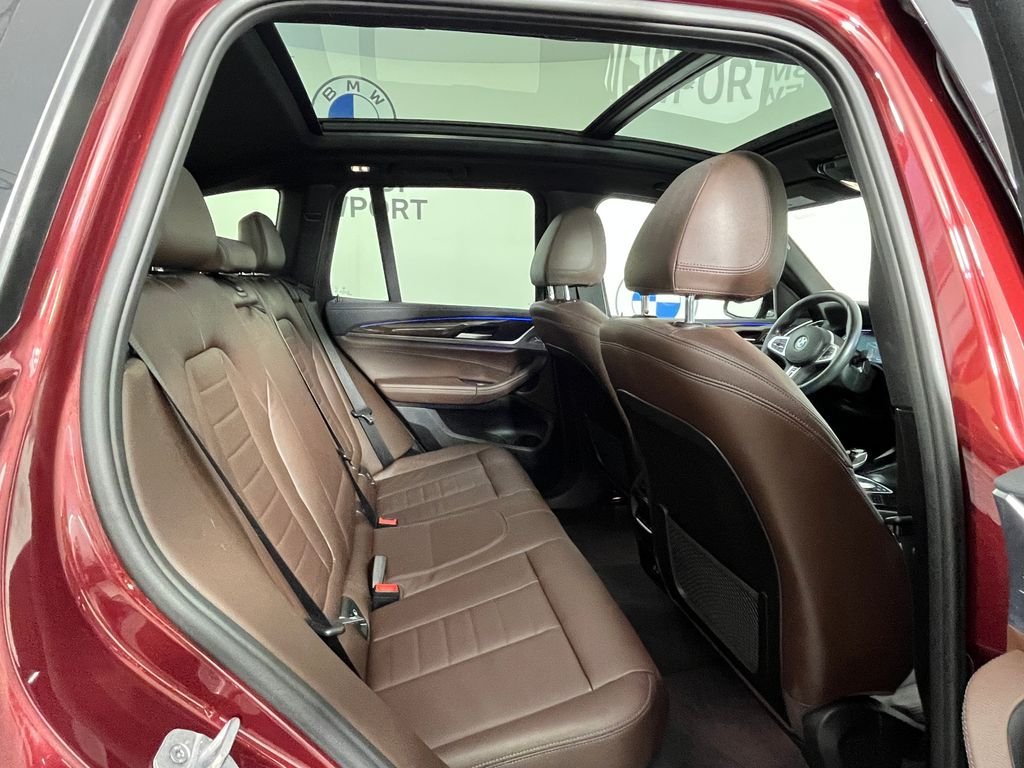 Used 2023 Red BMW M40i image 23
