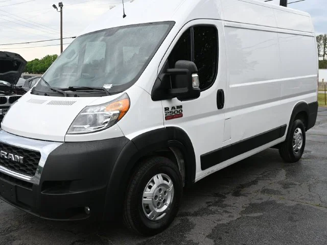 Used 2019 White Ram High Roof image 23