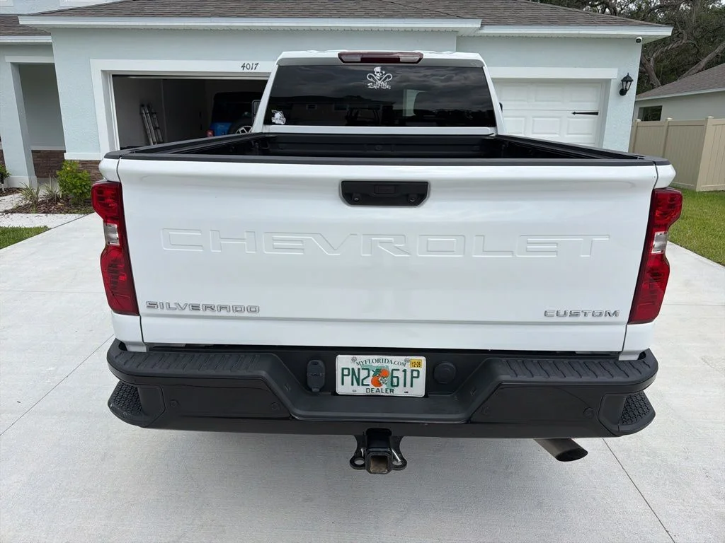 Used 2024 White Chevrolet Custom image 6