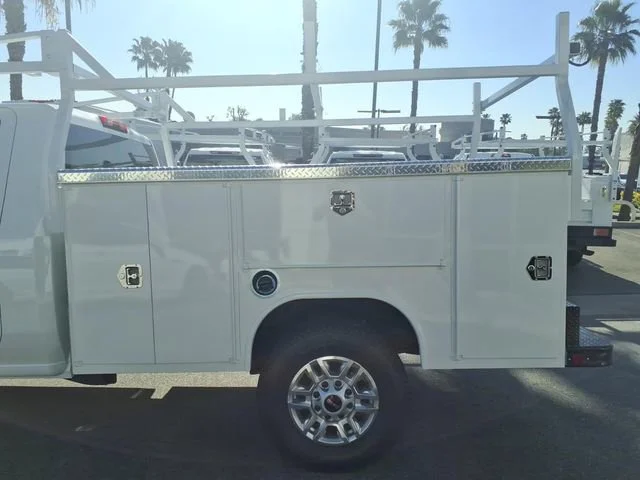 New 2026 Summit White GMC Pro image 13