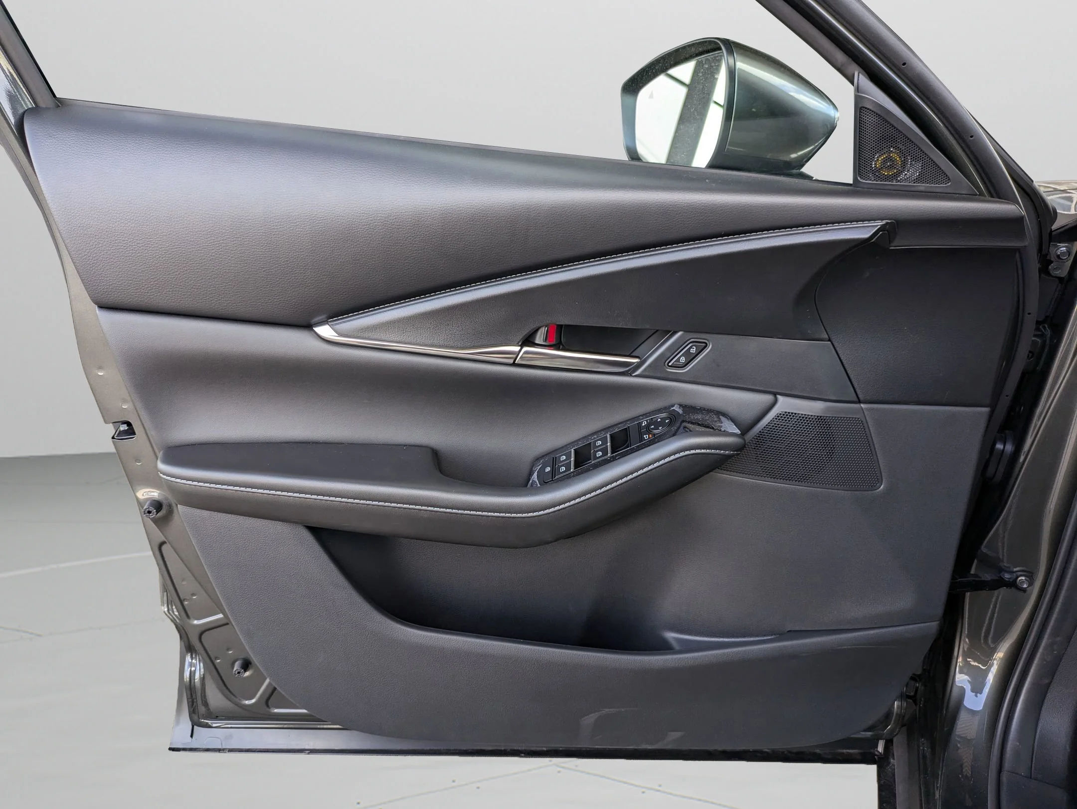 2025 Mazda CX-30 Preferred - Photo 9