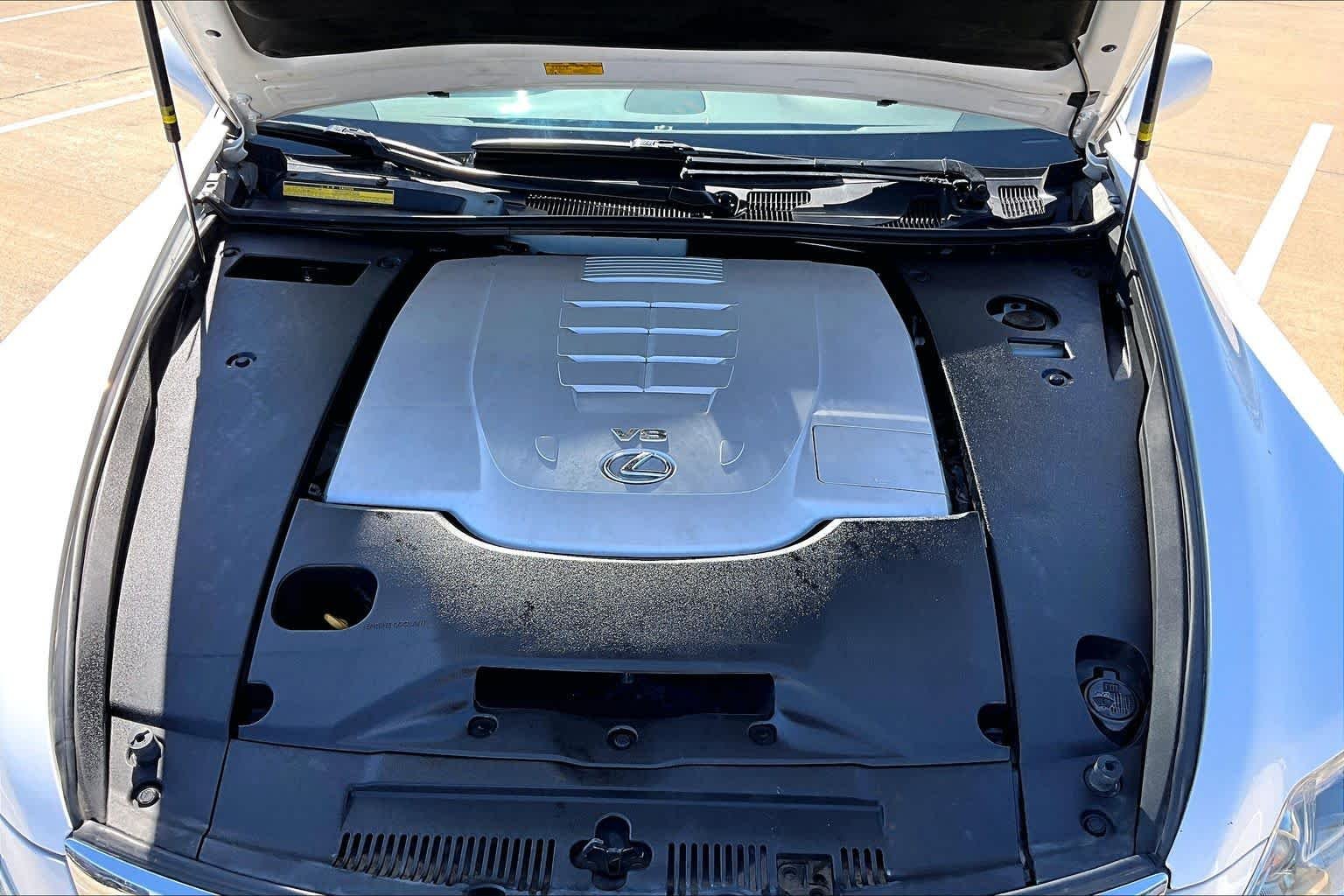 Used 2008 Starfire Pearl Lexus  image 30