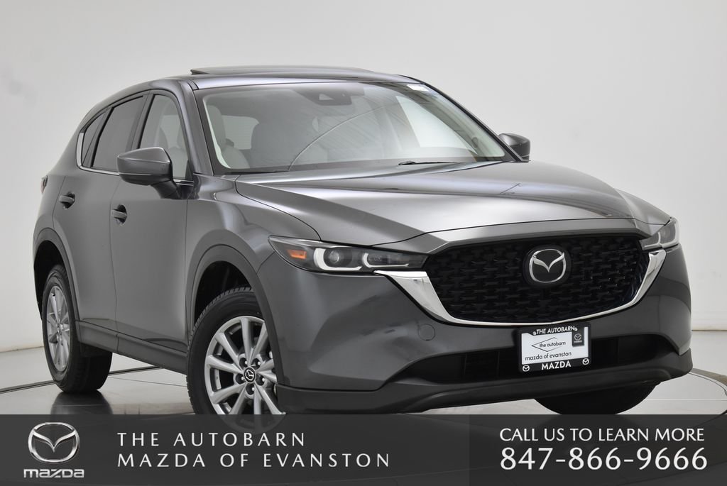 2023 Mazda CX-5 S Preferred package Auto AWD's photo