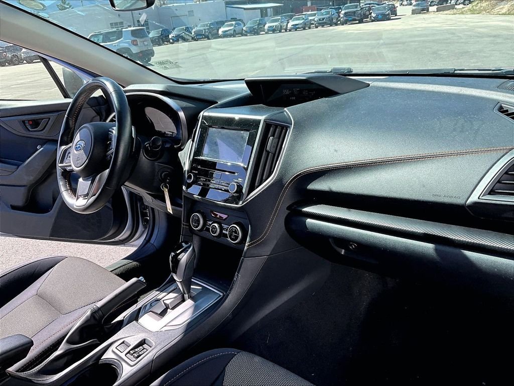 Used 2022 Ice Silver Metallic Subaru Premium image 14