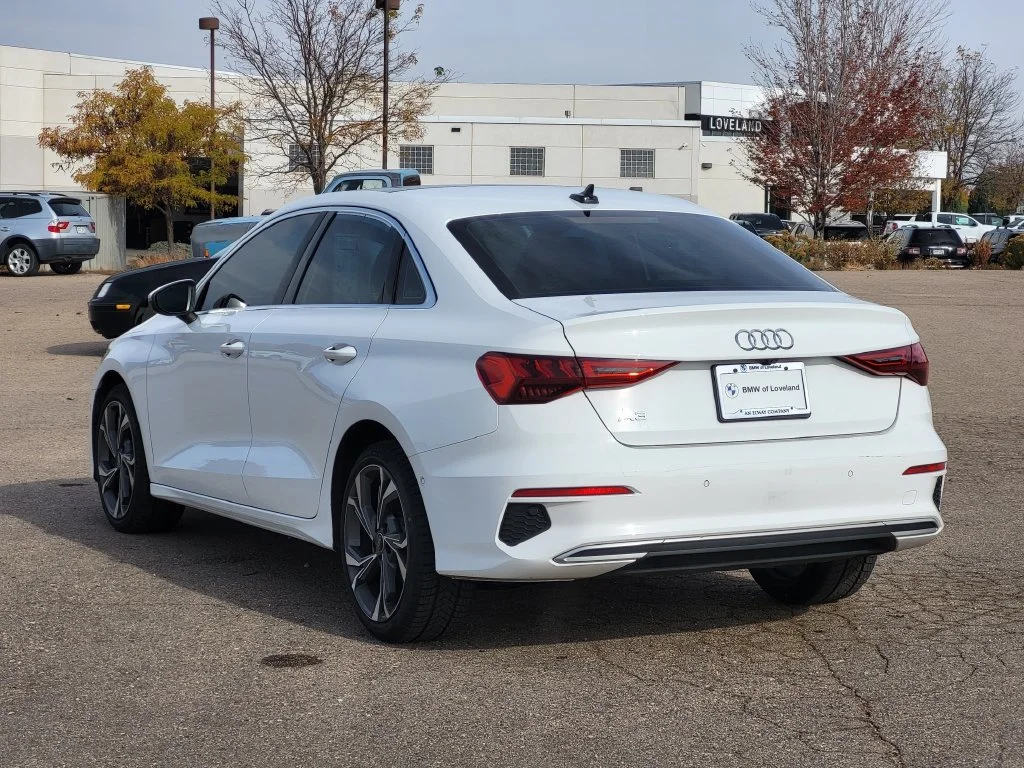 Used 2022 White Audi  image 8