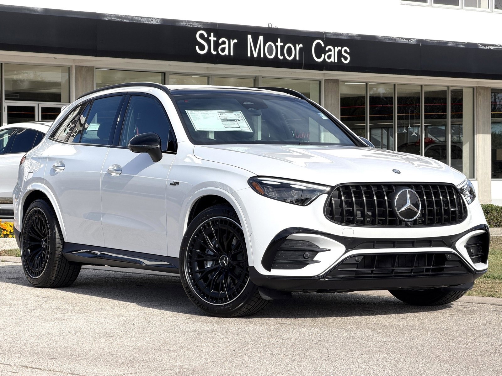 New 2026 MANUFAKTUR Moonlight White Metallic Mercedes-Benz AMG® GLC 43 4MATIC® SUV image 26