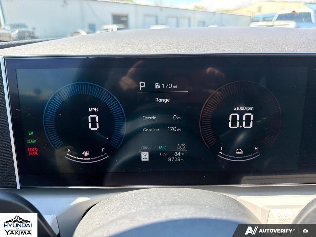 Certified Used 2025 Cashmere Bronze Hyundai SEL image 15