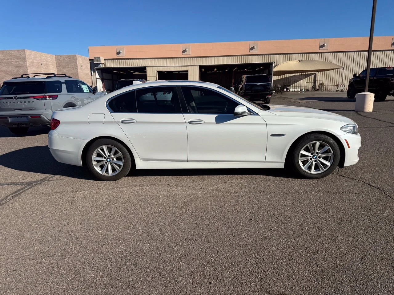 Used 2014 White BMW 528i image 4