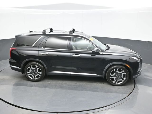Used 2023 Black Hyundai Limited image 16