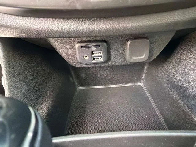 Used 2020 Silver Chevrolet 3LT image 29
