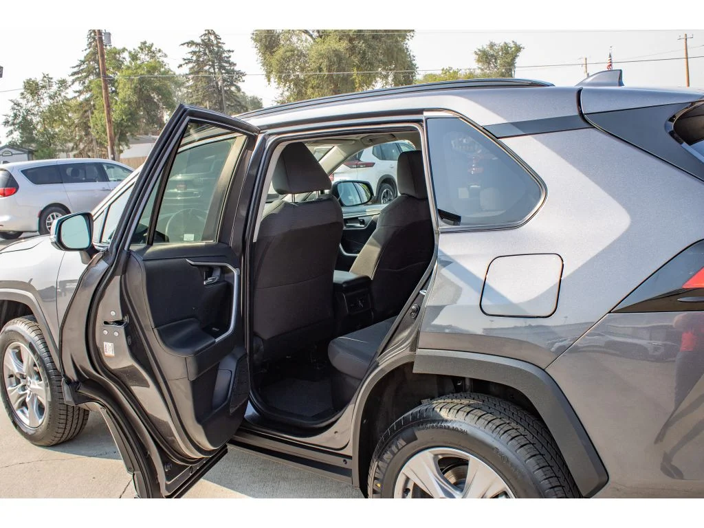 Used 2024 Magnetic Gray Metallic Toyota Hybrid XLE image 13