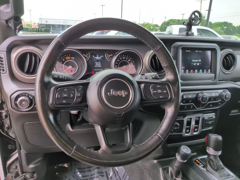Used 2023 Black Jeep Sport S image 27